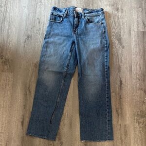Urban Outfitters BDG Frayed Hem Cropped Cowboy Jeans